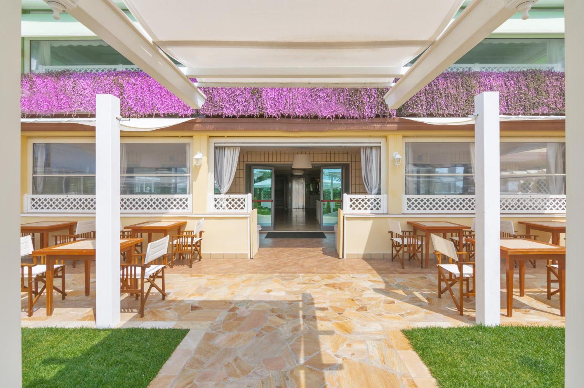 Hotel Siesta Лідо-ді-Камайоре Екстер'єр фото