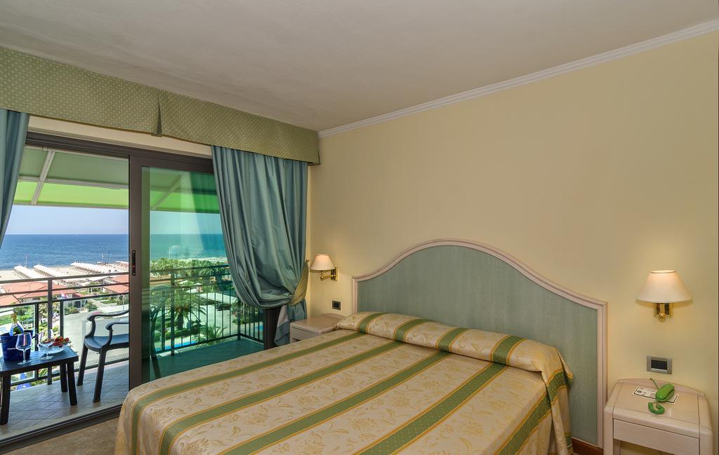 Hotel Siesta Лідо-ді-Камайоре Екстер'єр фото